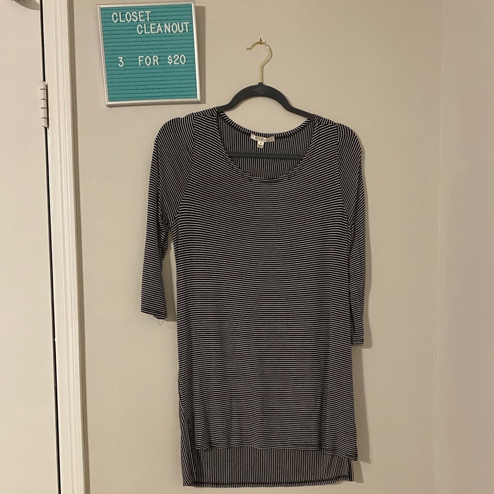 3for$20 black and white stripe long shirt